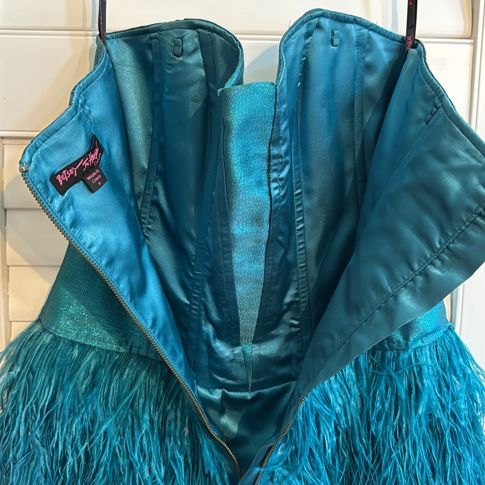 Betsey Johnson vintage cocktail dress - Picture 7 of 8